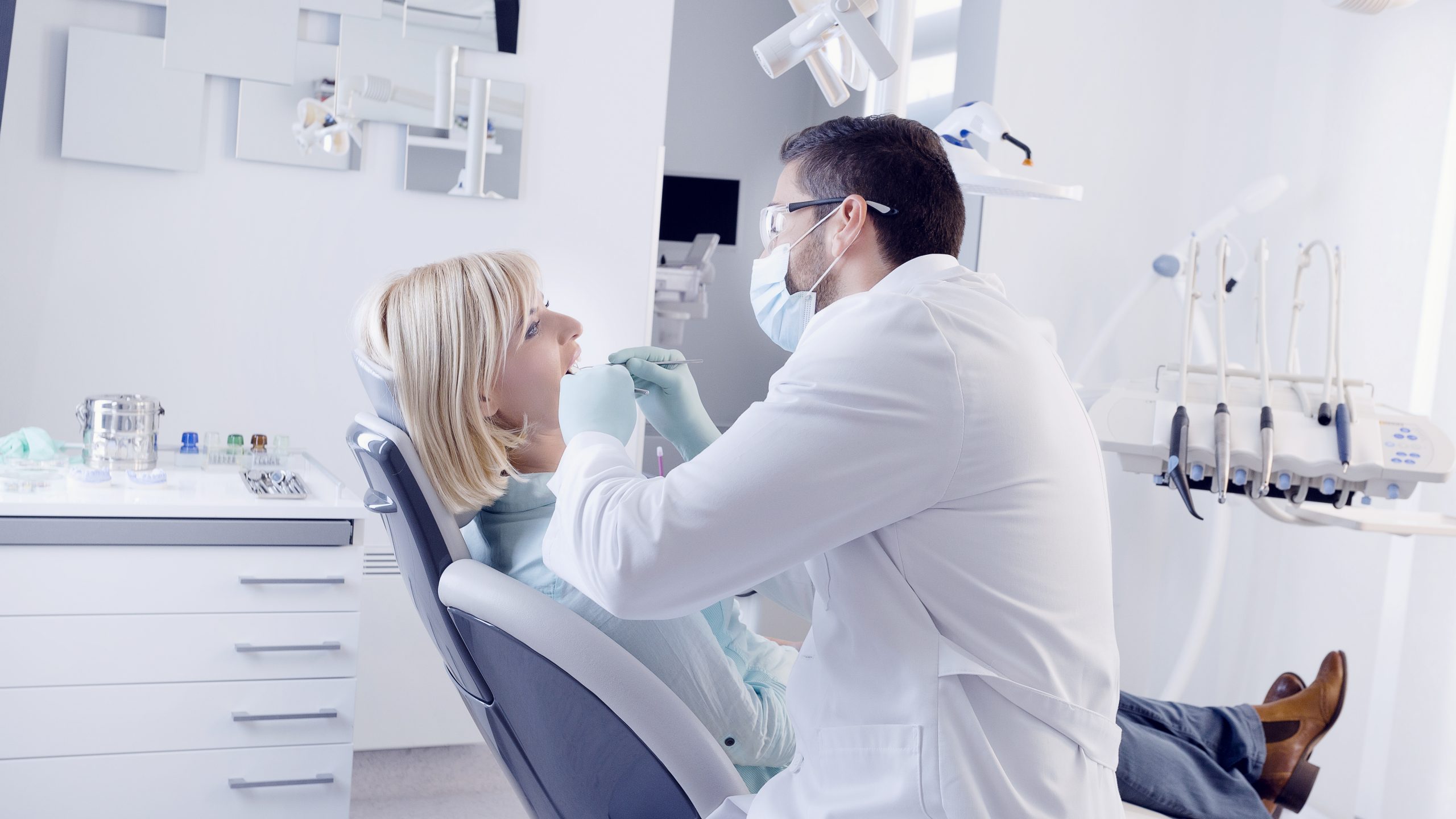 Dentist in Somerton, AZ